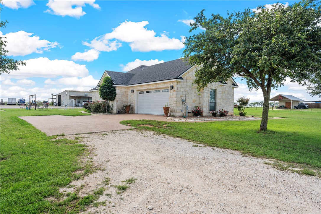 3243 N Lone Star Parkway, McGregor, Texas image 35