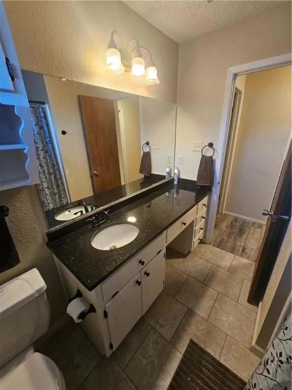 429 Lindenwood Lane, Hewitt, Texas image 11