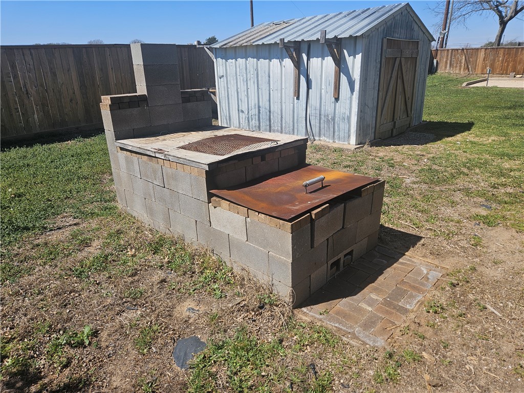 429 Lindenwood Lane, Hewitt, Texas image 26