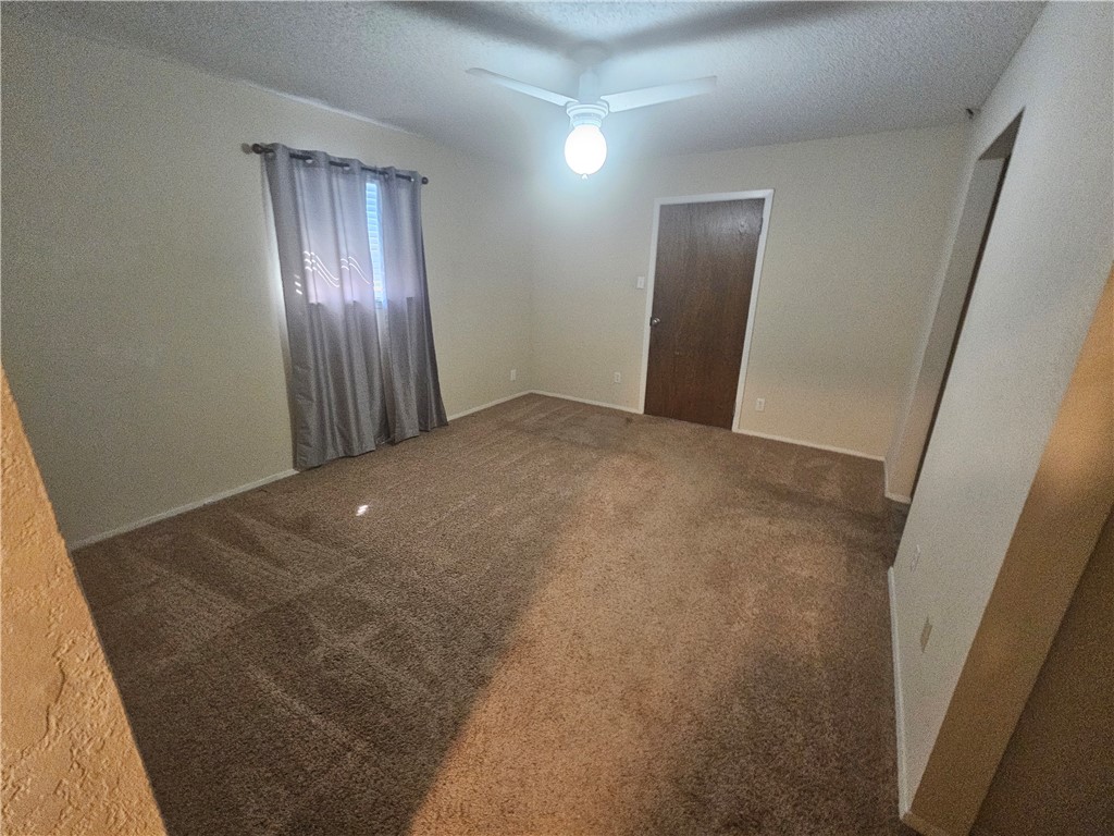 429 Lindenwood Lane, Hewitt, Texas image 12