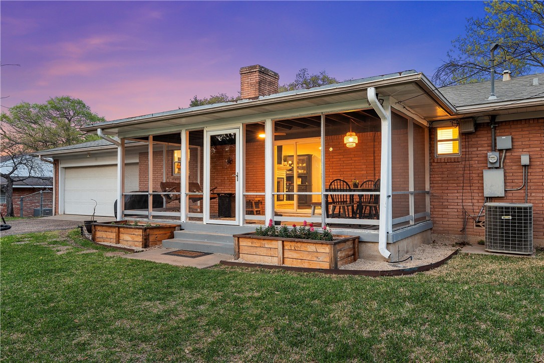2230 Wendy Lane, Waco, Texas image 32