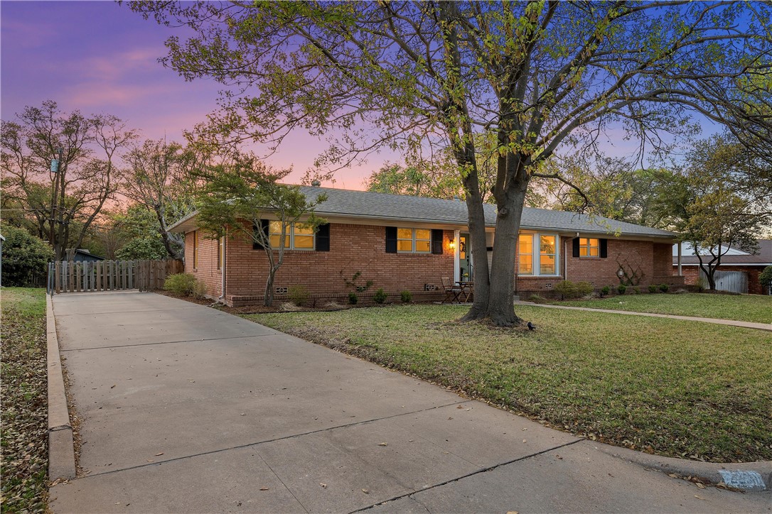 2230 Wendy Lane, Waco, Texas image 4