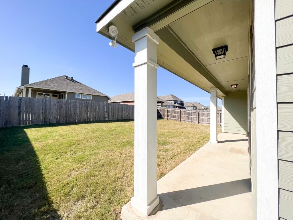 2917 Gilchrist Drive, Lorena, Texas image 20