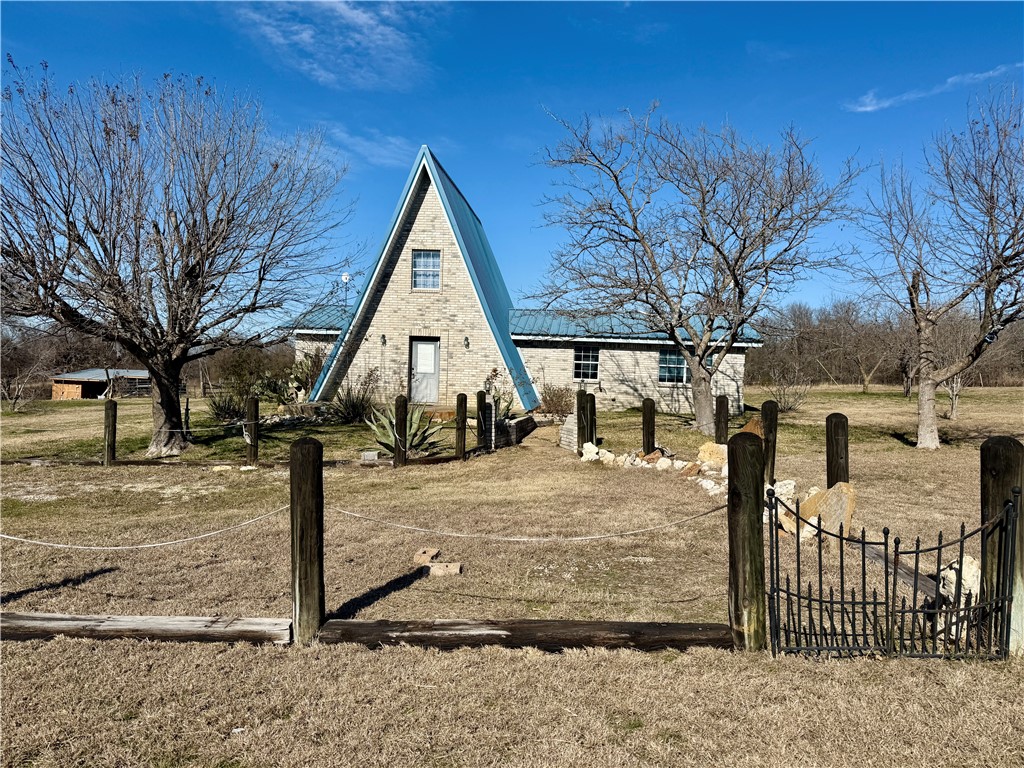 537 Hcr 1221, Blum, Texas image 5