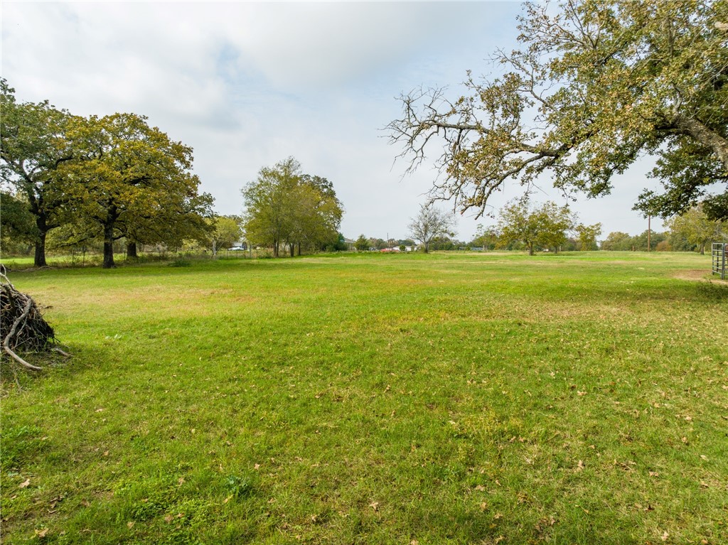 1187 Ross Road, Elm Mott, Texas image 22