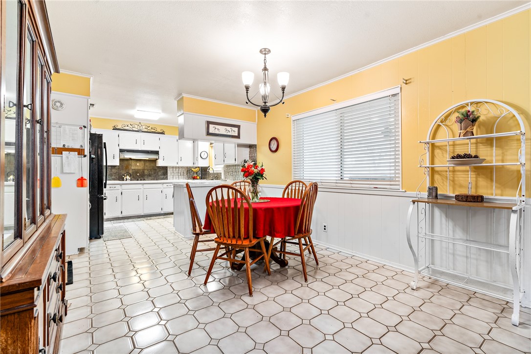 1187 Ross Road, Elm Mott, Texas image 14