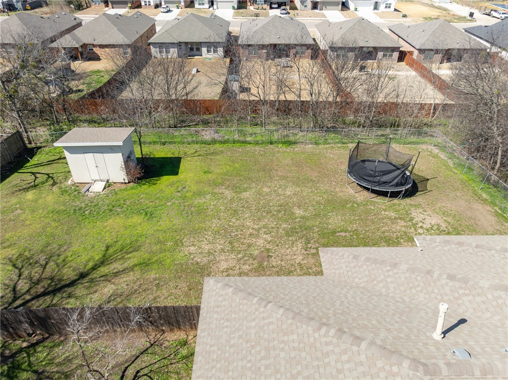 609 N Harrison Street, West, Texas image 35