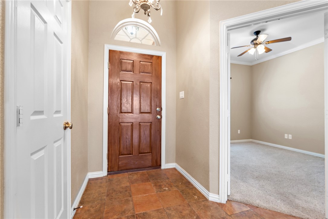 609 N Harrison Street, West, Texas image 10