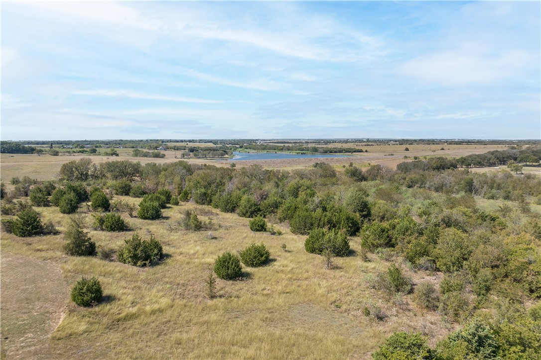 3200 S Robinson Drive, Lorena, Texas image 9