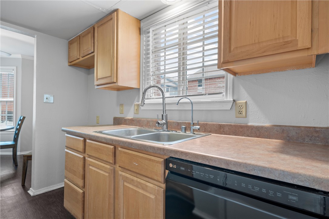 600 Bagby Avenue #6B, Waco, Texas image 8