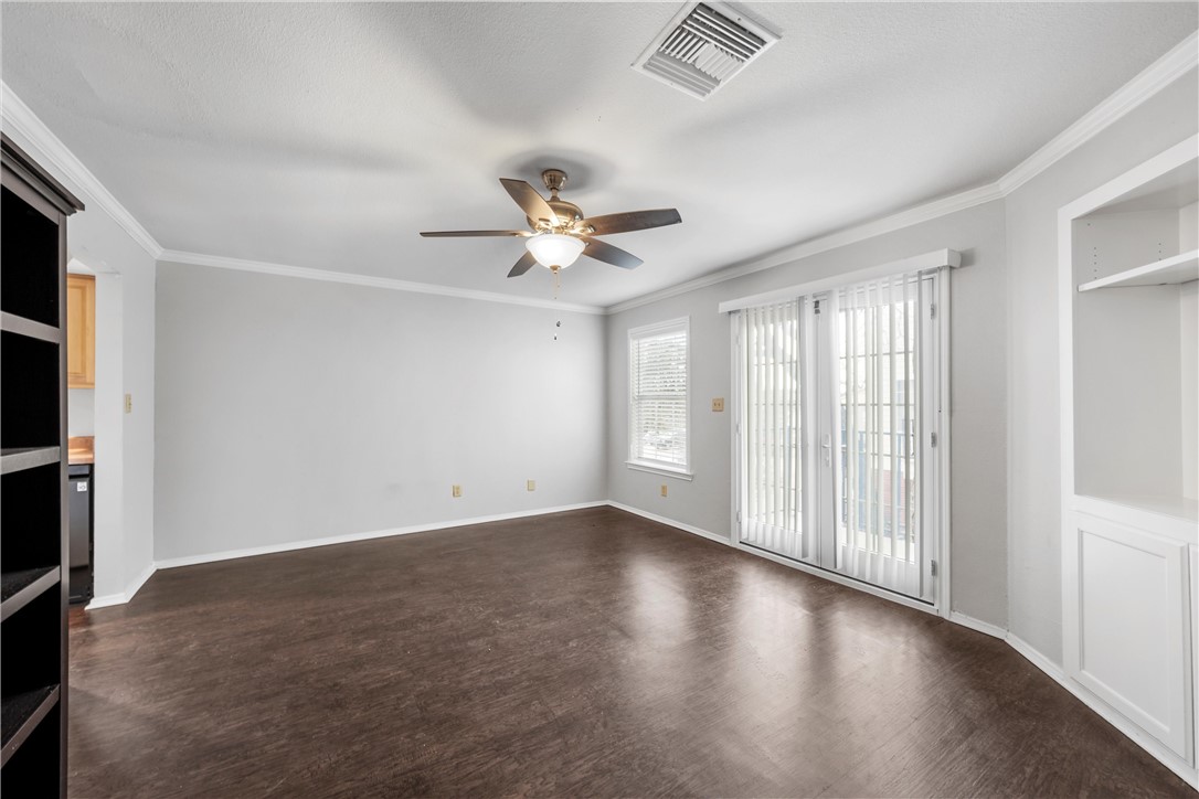 600 Bagby Avenue #6B, Waco, Texas image 5