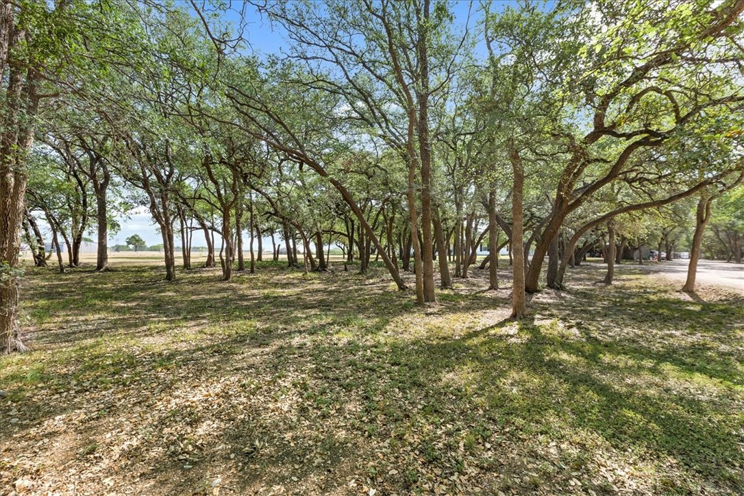 7474 N Lone Star Parkway, Crawford, Texas image 26