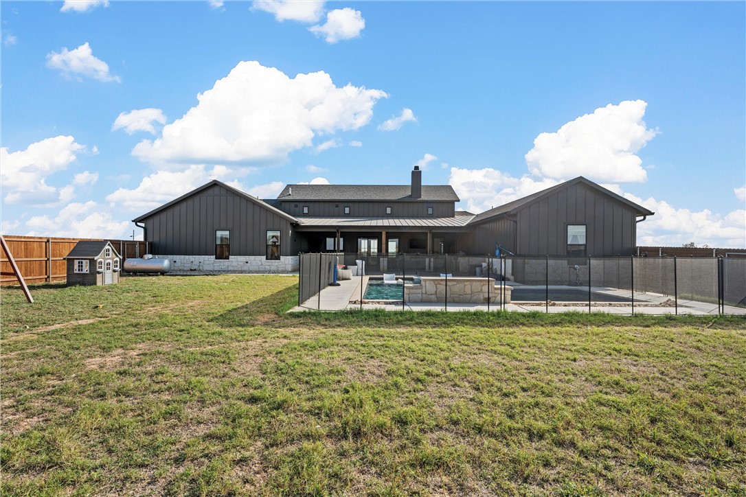 353 Willow Moon Ranch Road, Crawford, Texas image 45