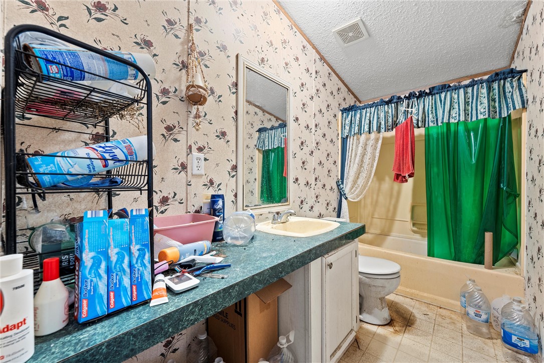 3725 Bluhm Road, West, Texas image 12