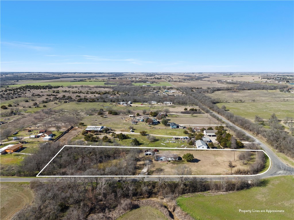 3725 Bluhm Road, West, Texas image 2