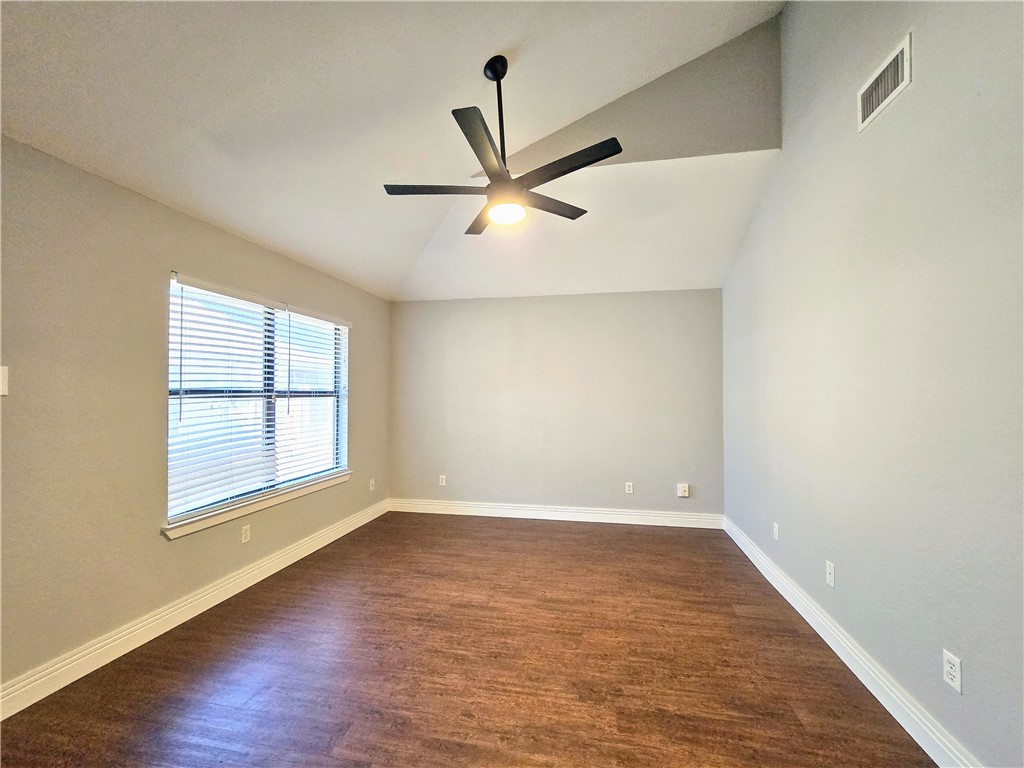 1405 Speight Avenue #4, Waco, Texas image 7