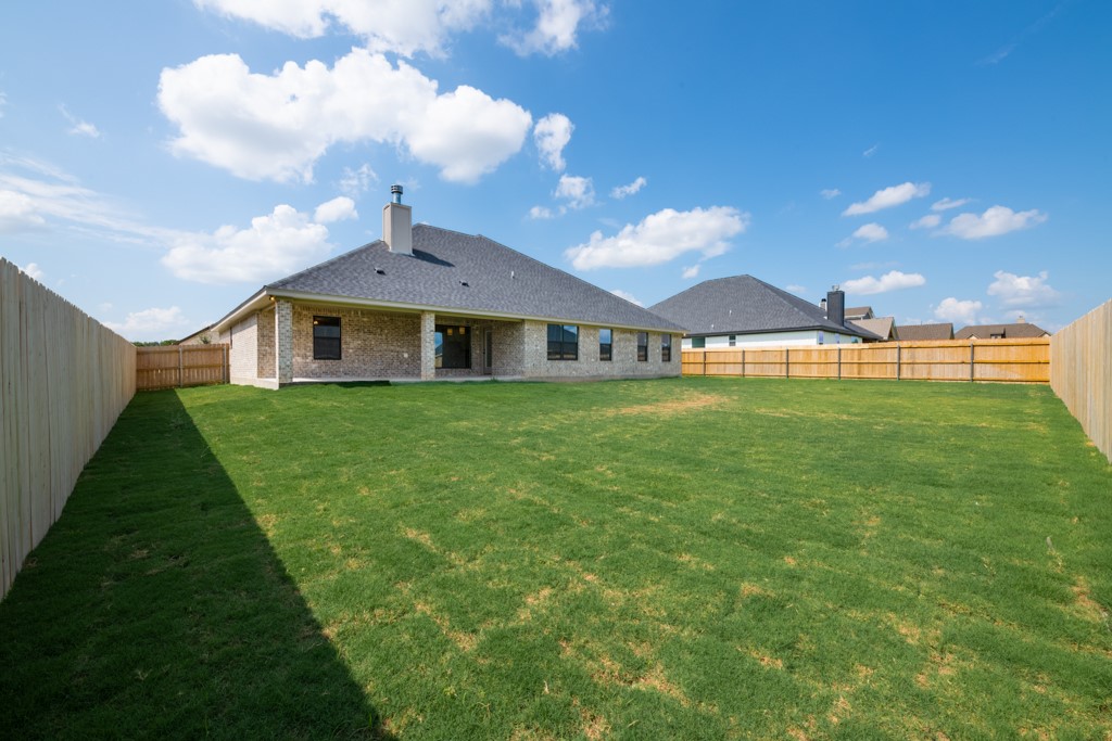 808 Secretariat Drive, Hewitt, Texas image 32