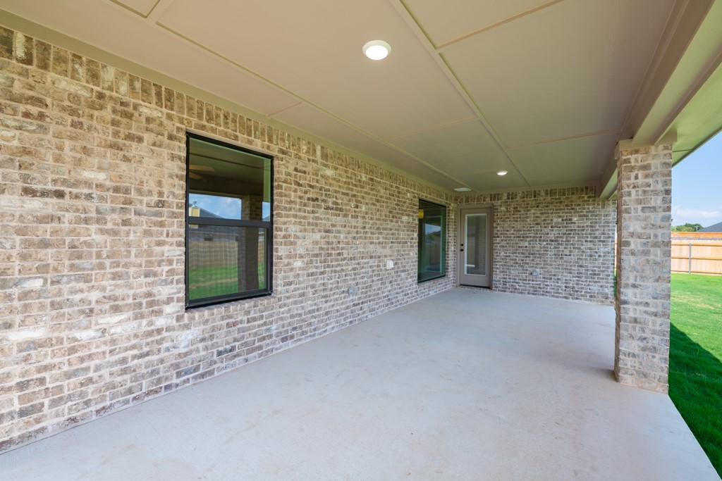 808 Secretariat Drive, Hewitt, Texas image 30