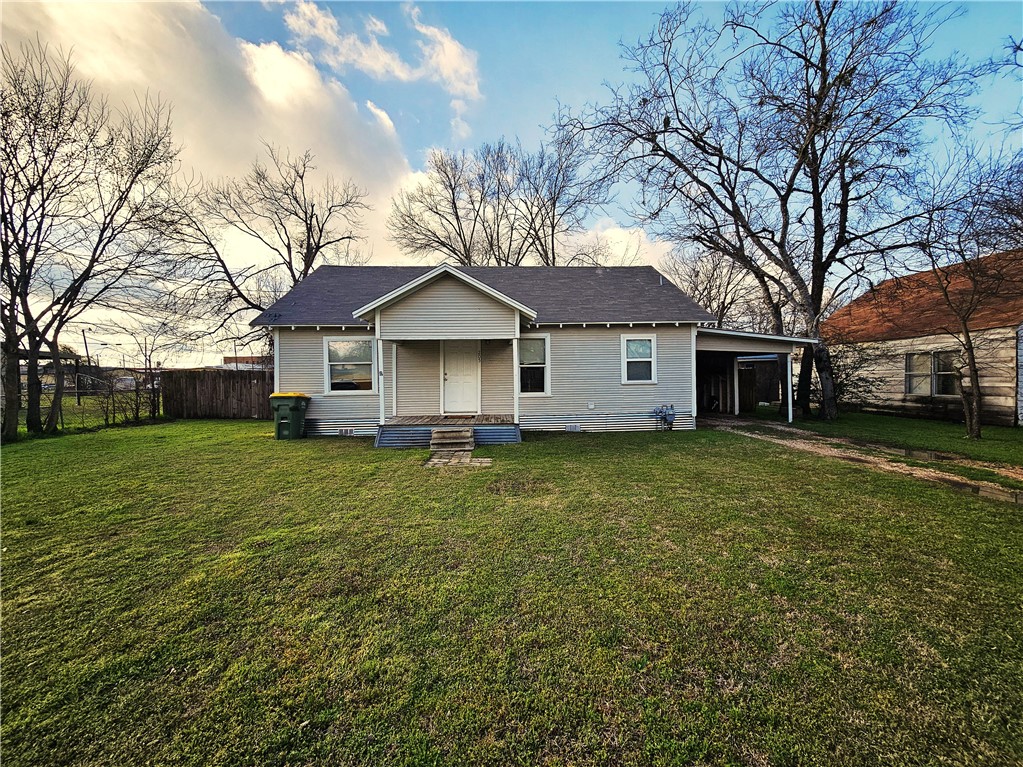 205 N Rusk Street, Groesbeck, Texas image 1