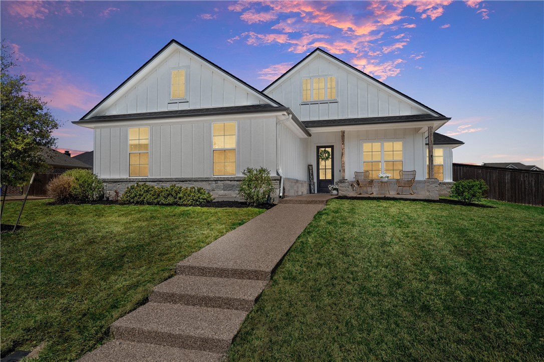 10101 Wildberry Drive, Woodway, Texas image 1