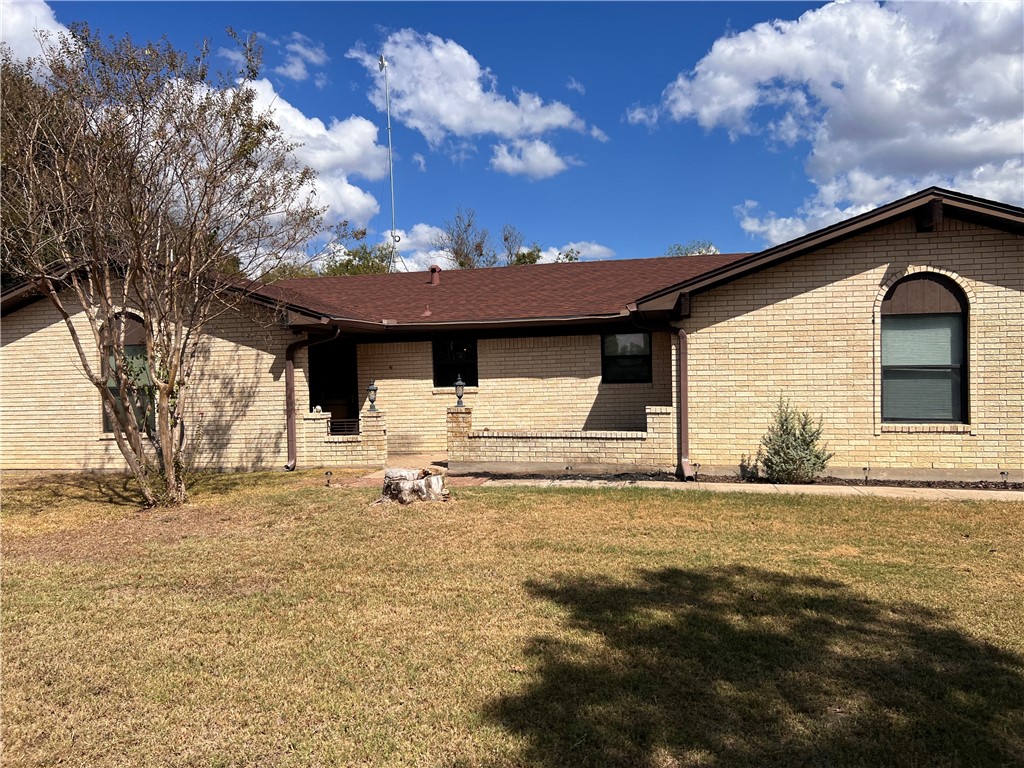 514 N Vicha Road, Axtell, Texas image 1