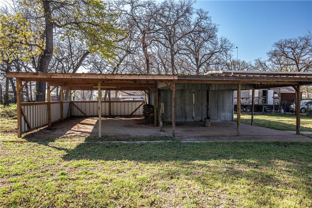 182 Briar Lane, Chilton, Texas image 24