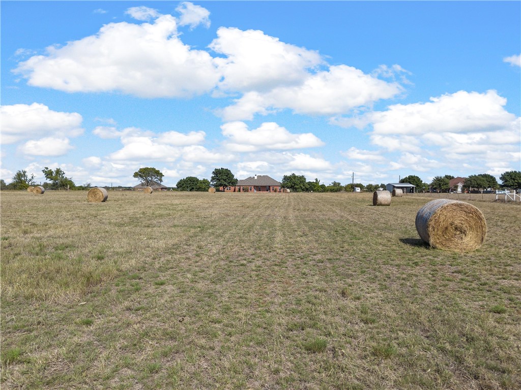 299 Twin Bends Road, Crawford, Texas image 34