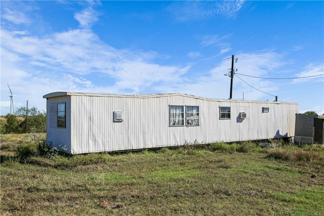 1983 Battle Lake Road, Mart, Texas image 8