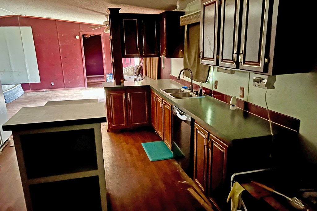 231 Beaver Lane, Waco, Texas image 2