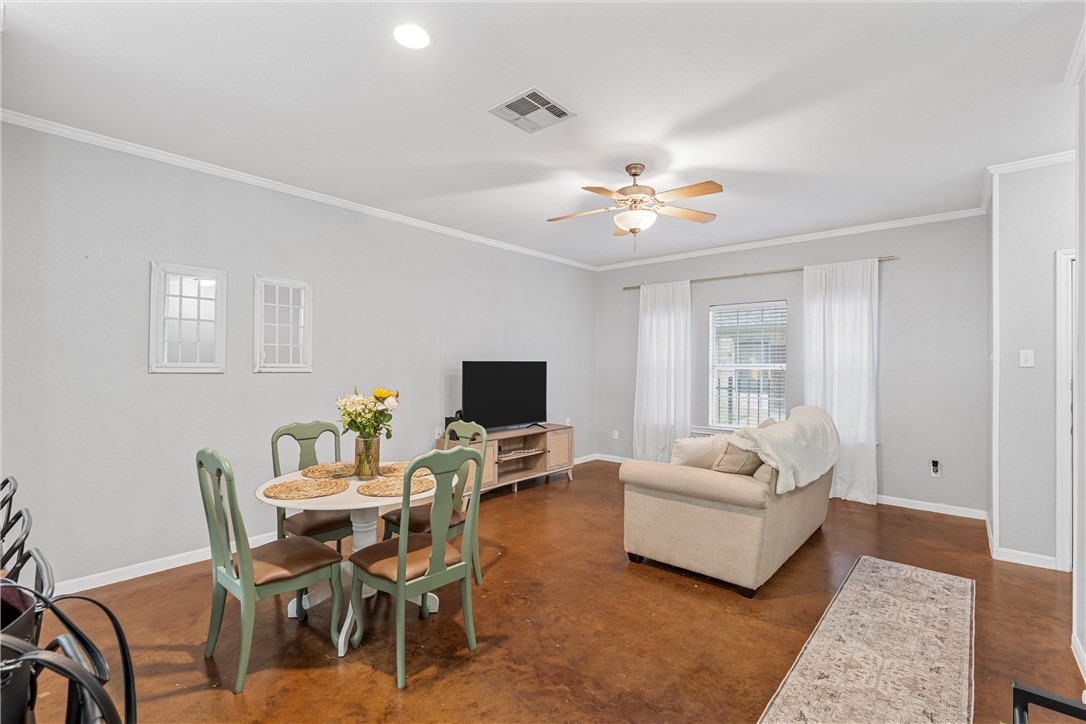 1724 S 15th Street #2, Waco, Texas image 5