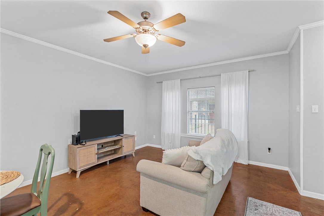 1724 S 15th Street #2, Waco, Texas image 6