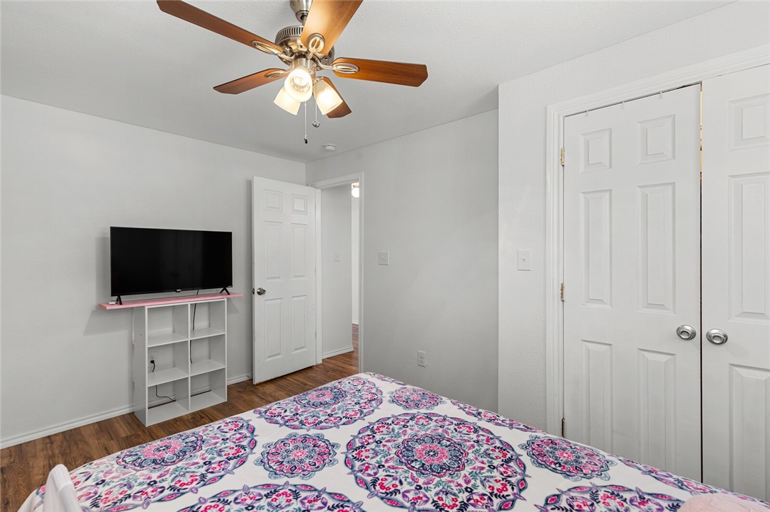 815 W Navasota Street, Groesbeck, Texas image 13