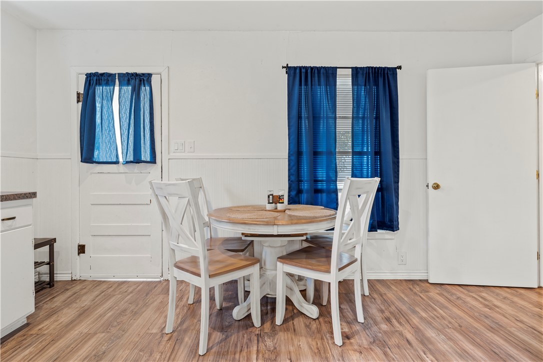 1016 E Elm Street, Hillsboro, Texas image 13