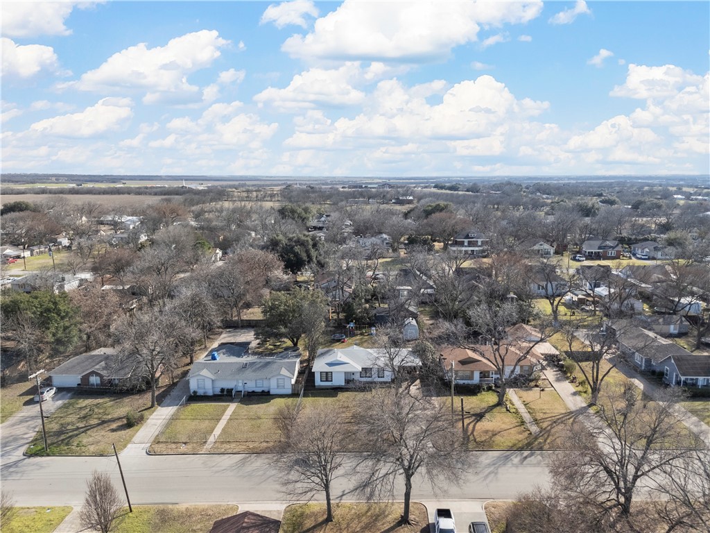 1016 E Elm Street, Hillsboro, Texas image 2