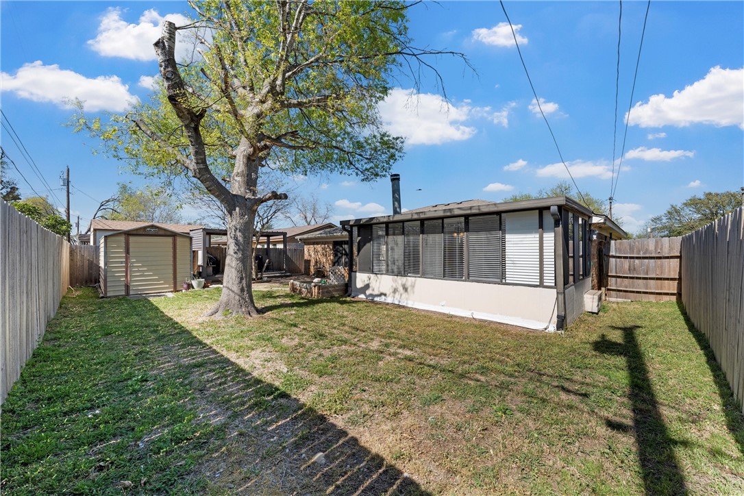 2205 Skylark Drive, Woodway, Texas image 24
