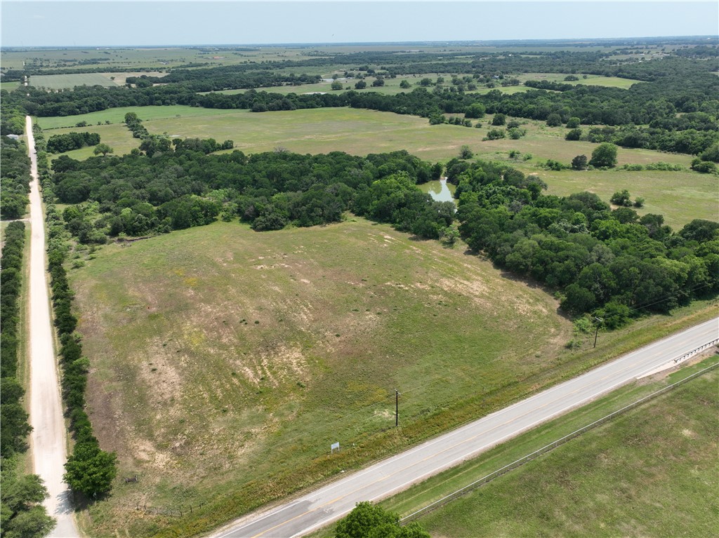 2068 Fm 935 Road, Lott, Texas image 3