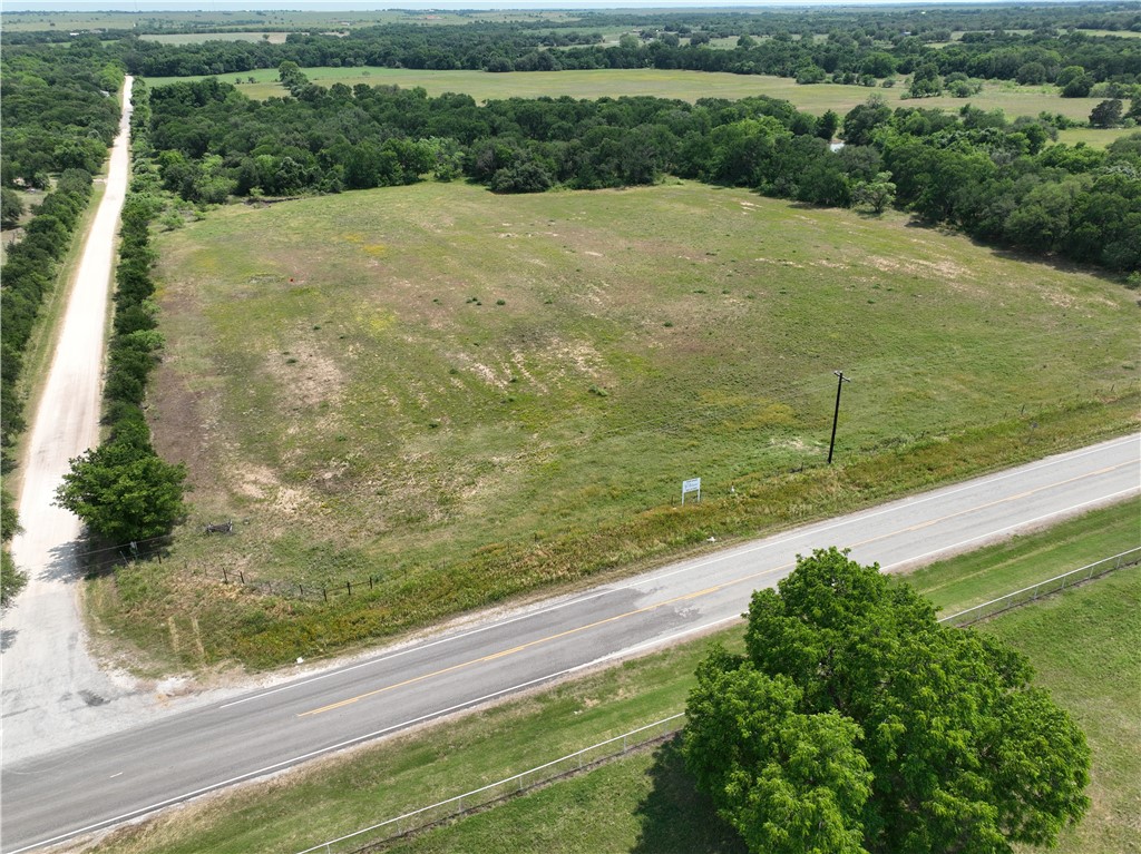 2068 Fm 935 Road, Lott, Texas image 4