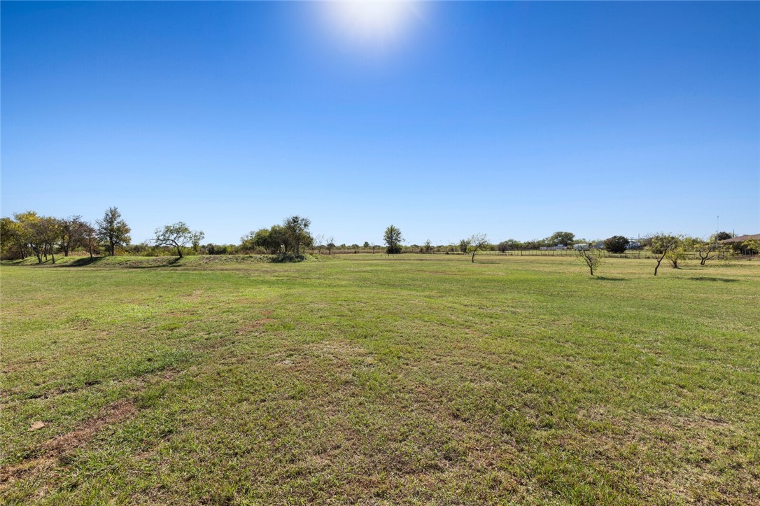 327 Quail Haven Road, China Spring, Texas image 14