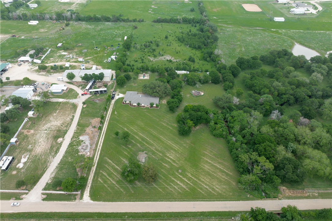 390 April Lane, China Spring, Texas image 8