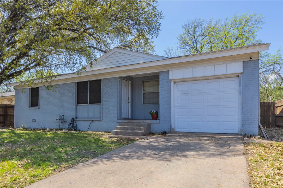 1924 La Porte Drive, Waco, Texas image 1
