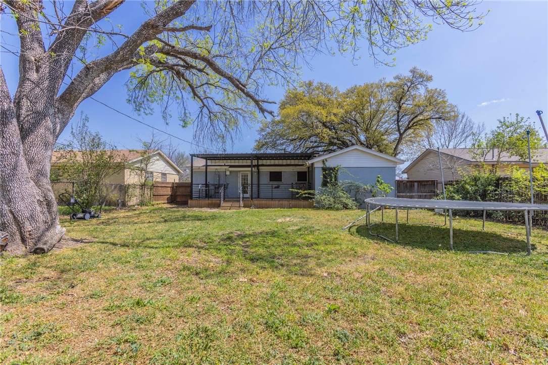 1924 La Porte Drive, Waco, Texas image 26