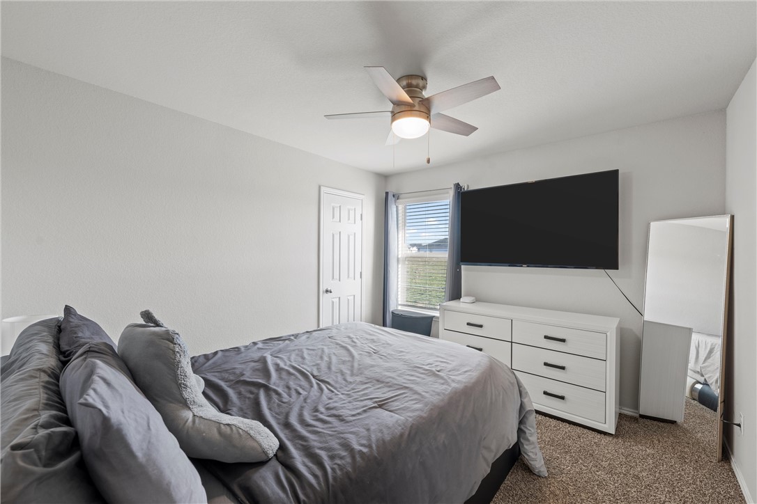 7009 Llano Drive, China Spring, Texas image 12