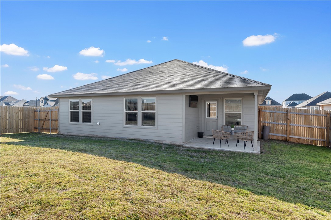 7009 Llano Drive, China Spring, Texas image 24