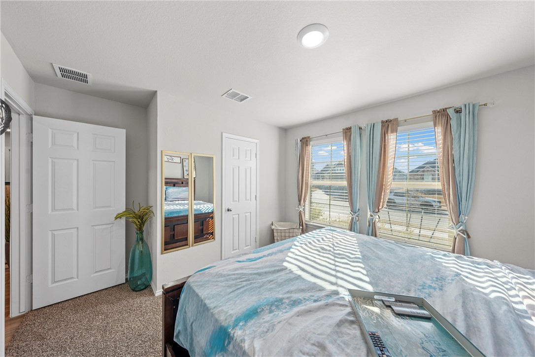 7009 Llano Drive, China Spring, Texas image 15