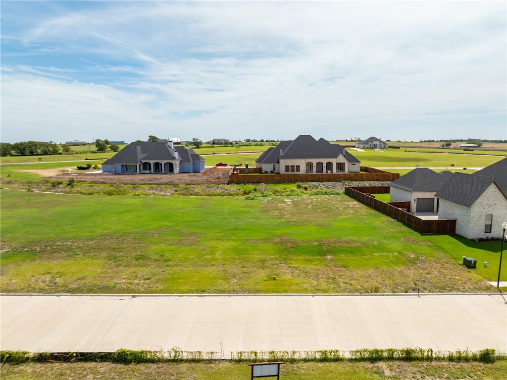 125 Sunflower Street, Lorena, Texas image 3