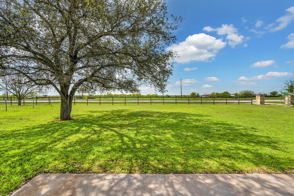 14406 China Spring Road, China Spring, Texas image 4