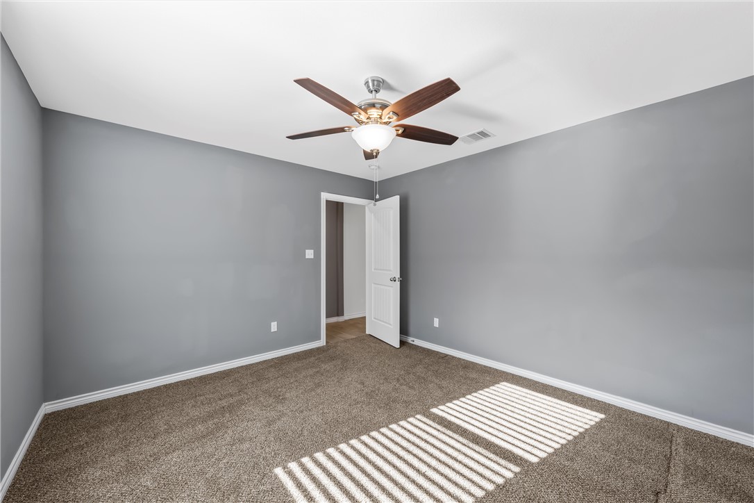 395 Paso Fino Street, Waco, Texas image 16