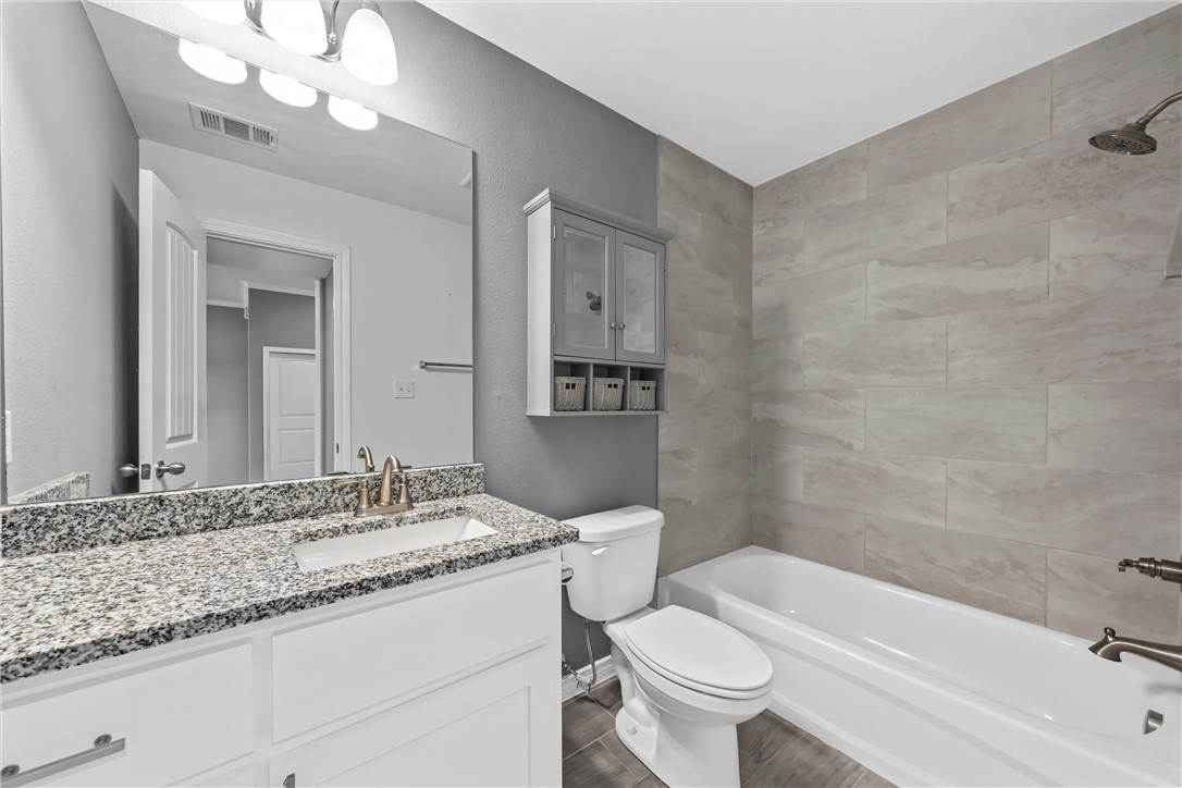 395 Paso Fino Street, Waco, Texas image 17