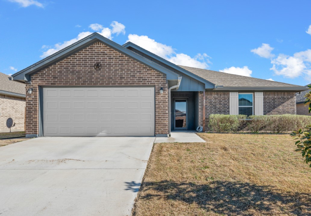 395 Paso Fino Street, Waco, Texas image 1