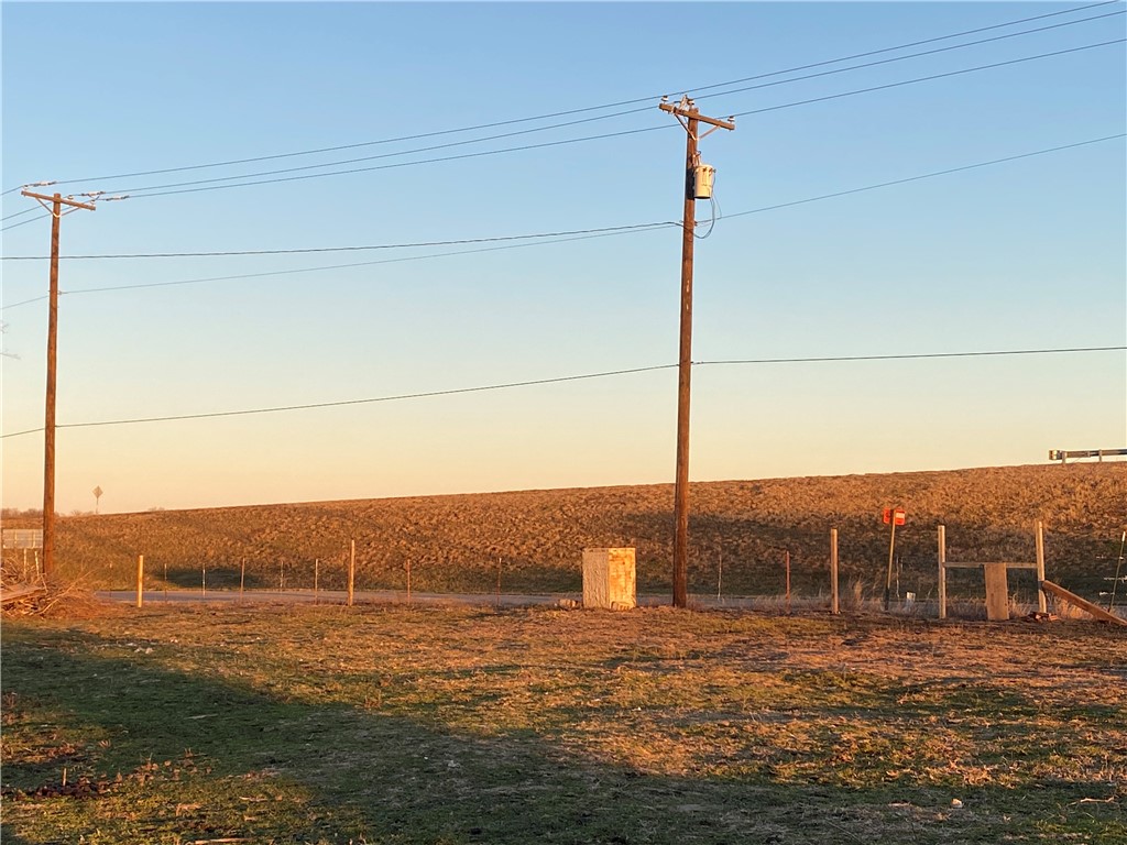 160 Water Tower Road, Axtell, Texas image 13